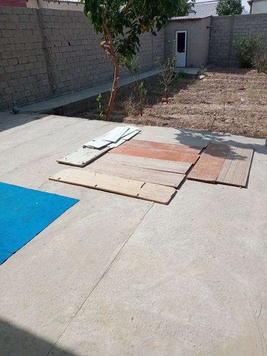 Termizda 4sotixli uy sotiladi maktab yonida