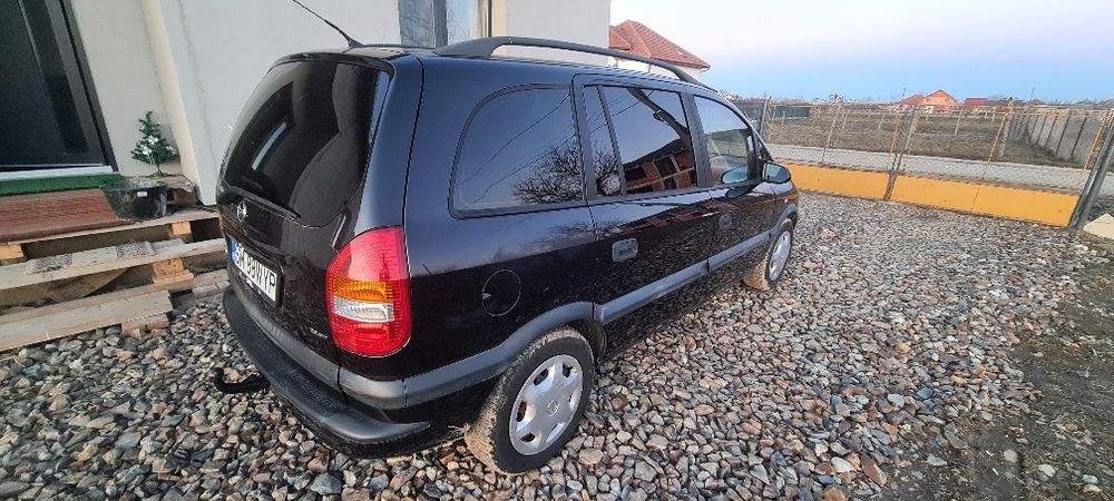 Vând Opel zafira A  2.0 tdi NEGOCIABIL