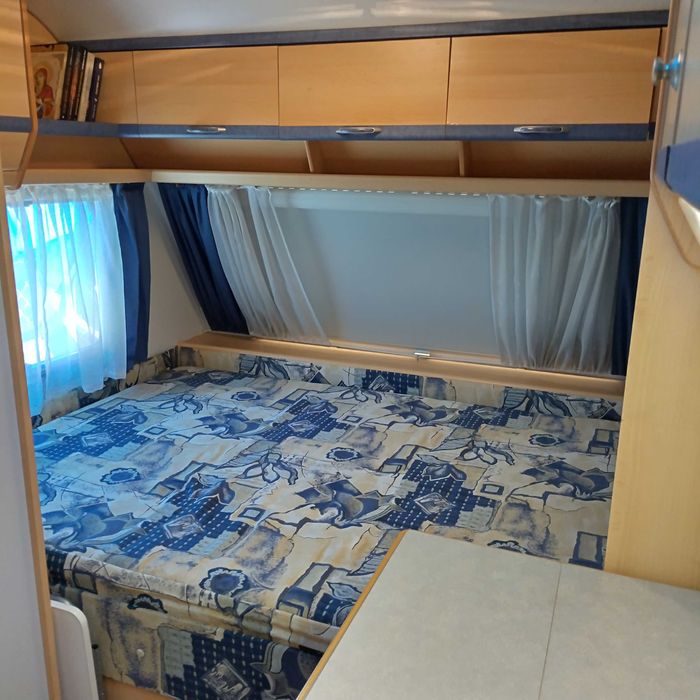Алуминиева Каравана за 4 човека 1200кг