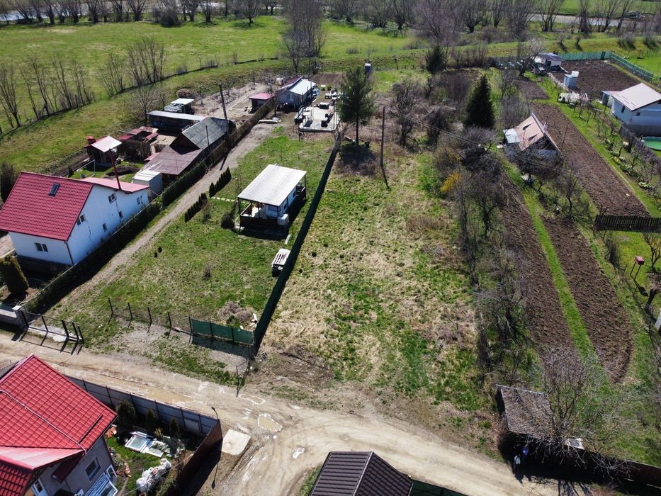 Teren de vanzare in Podu Olt - 1700mp, intravilan, ideal pentru constructie