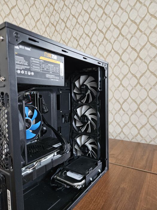 Продам компьютер игровой