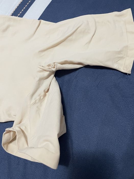 Body modelator SKIMS