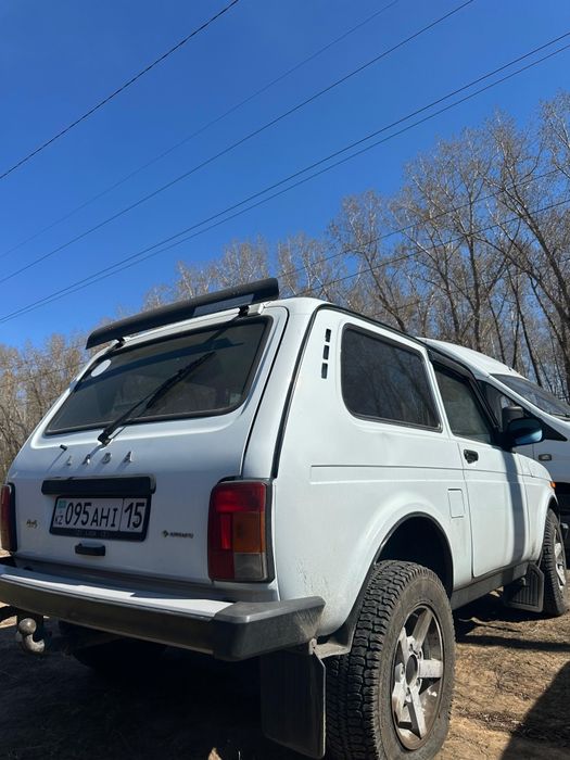Продам авто Нива