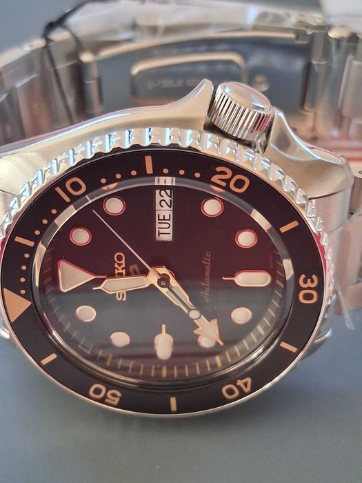 Seiko 5 Sports SRPD57K1