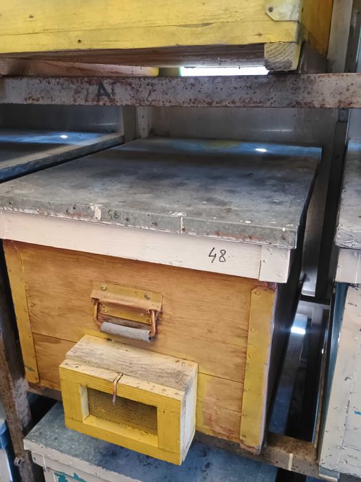 Vânzare camion omologat apicol 7,5tone