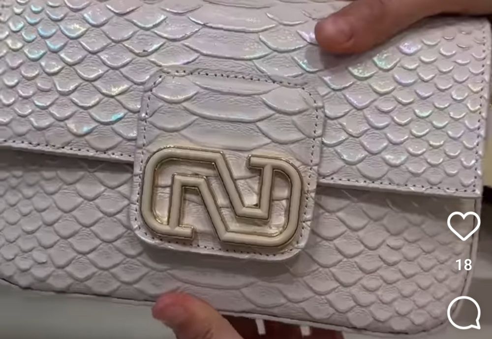 Сумка Nursace натуральная питон