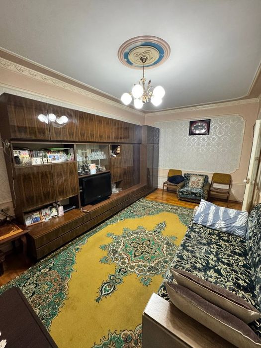 Тузель 3 массив 2хона 1чи этаж