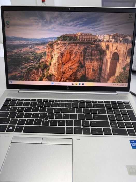 HP EliteBook 850 G6 i5 / 16GB RAM / SSD 256GB-Laptop Business Premium