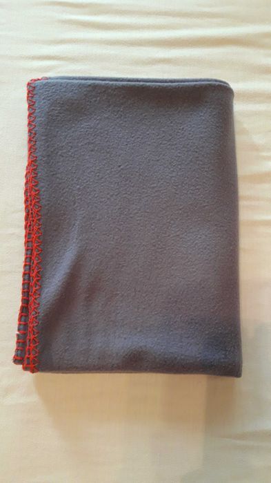 3 бр. тънки одеяла