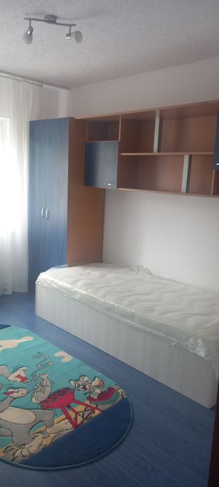 3 camere, Petre Ispirescu