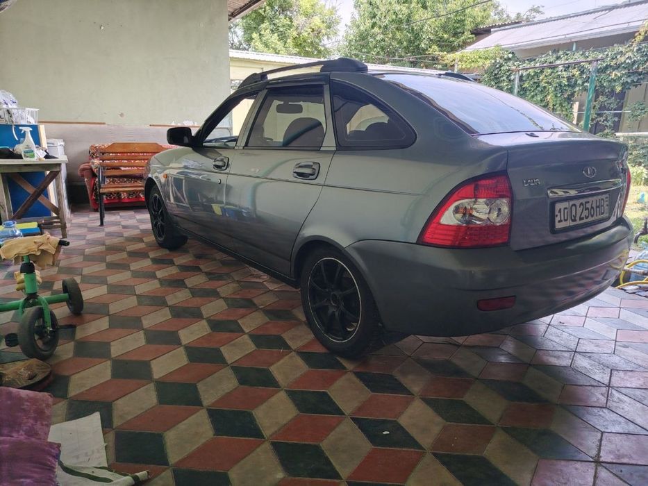 Lada Priora sotiladi
