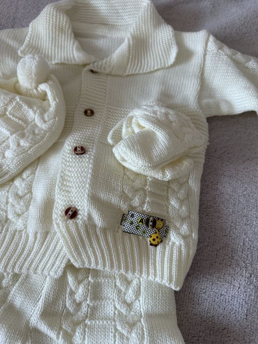 Set tricotat bebe