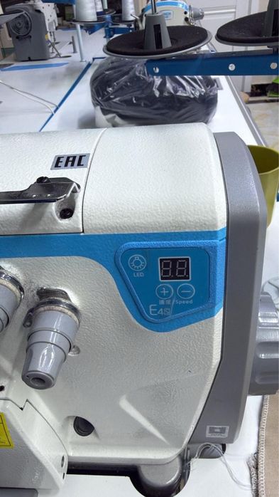 Оверлок Jack E4 (4-нитка)