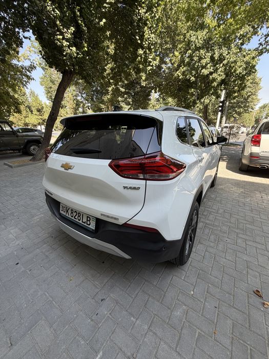 Tracker Premier Plus Toza 2024
