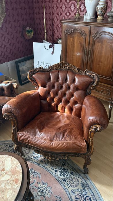 Луксозен италиански кожен комплект – диван + 2 фотьойла Baroque / Chesterfield стил