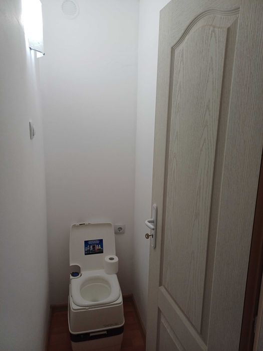 Продавам Вила на 2 етажа в село Малево до Хвойна