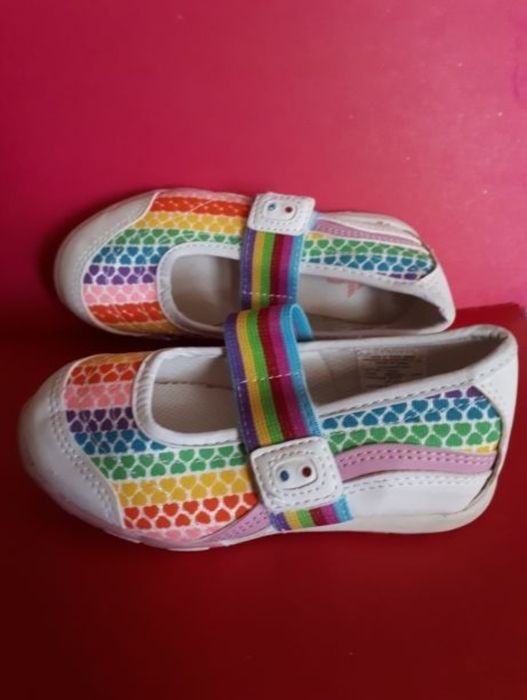 Обувь для девочки (8 1/2размер= 16см)