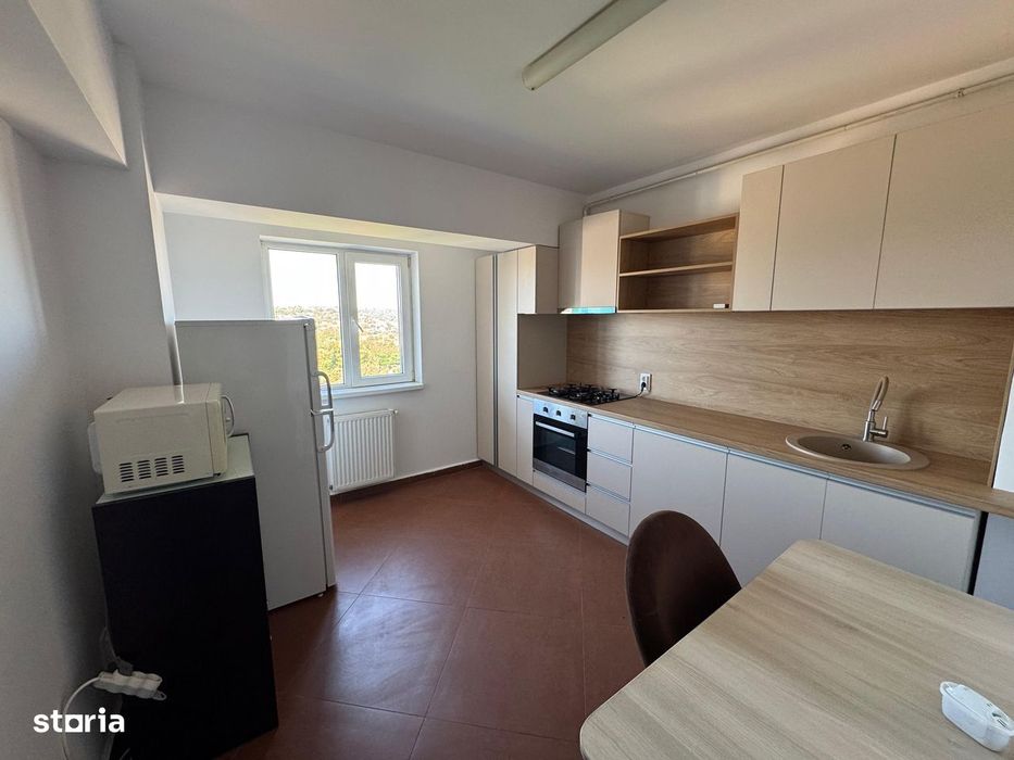 Apartament cu 4 camere Tatarasi