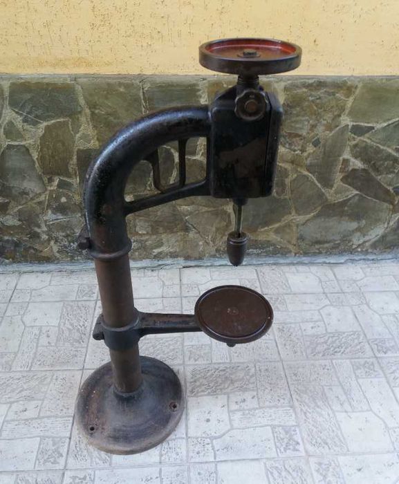 Antichitati - Masina de gaurit