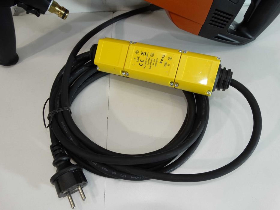 НОВО - 2023 - Hilti DD 150 U - Диамантено пробивна машина