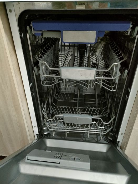 Продам посудомойку