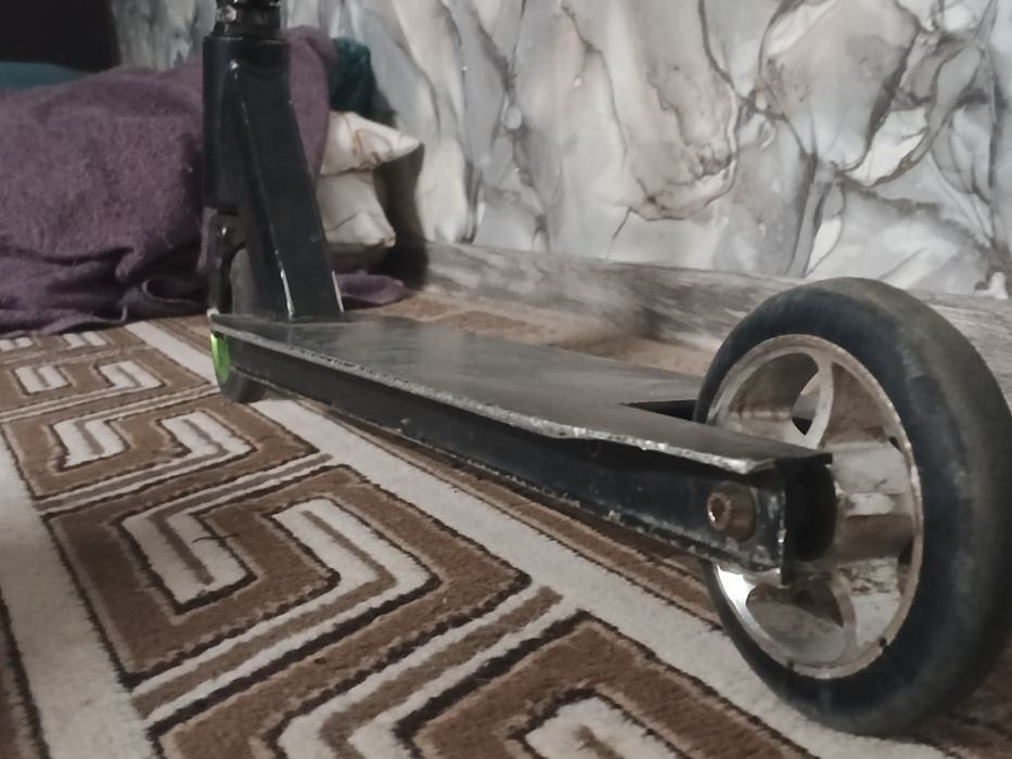 продам трюковой самокат