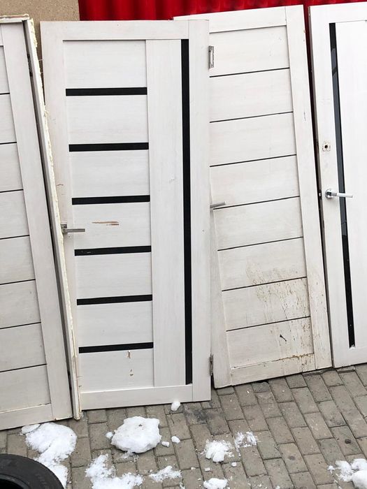 двери б/у продам недорого