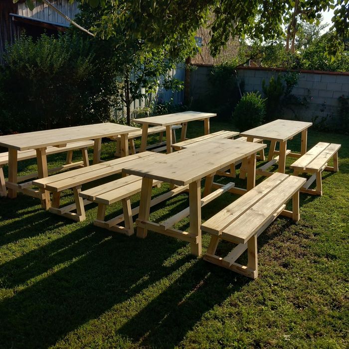 Маса с две пейки