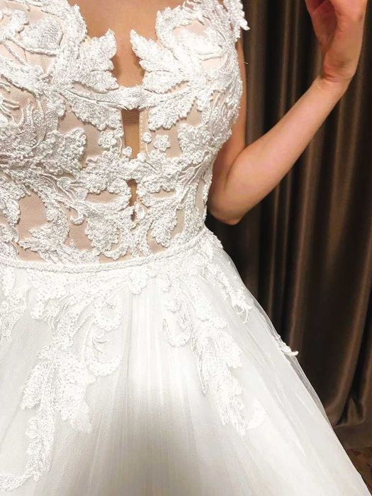 Rochie de mireasa by Wedding Store(COnstanta) si accesorii.