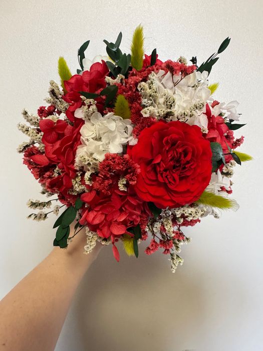 Букеты из стабилизированных цветов