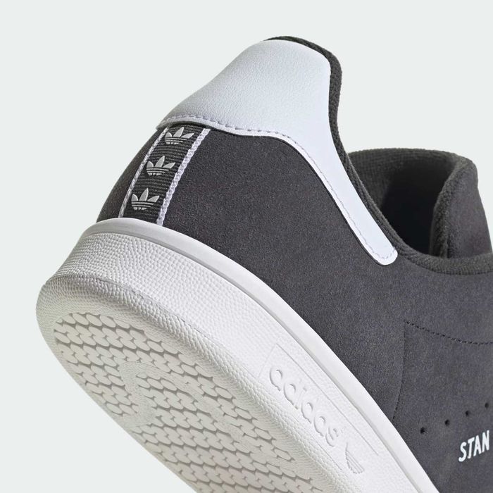 Мъжки обувки  ADIDAS STAN SMITH размери  EU40-44