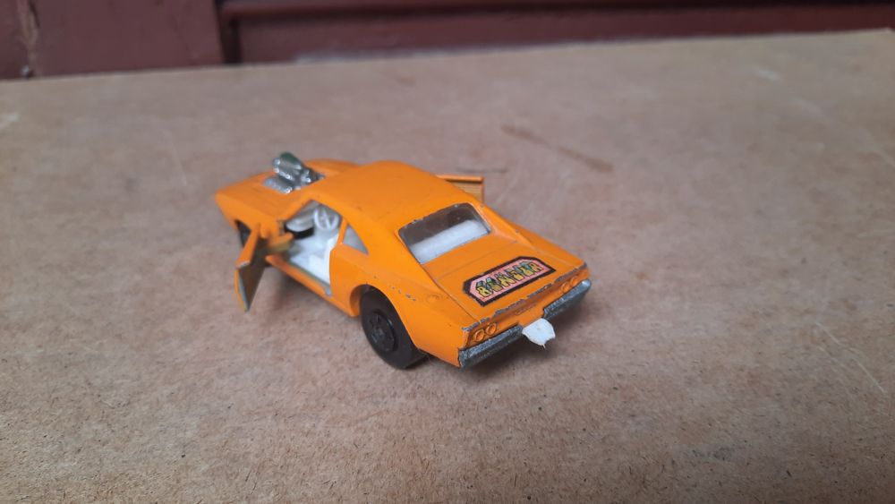 Macheta metalica matchbox super kings scara 1/43
