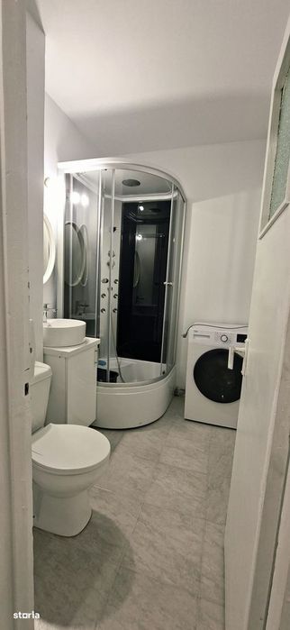 Garsonieră Craiovei , RENOVATĂ / parțial mobilată / utilată !