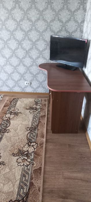 Сдам 1.5 квартиру район пристани.