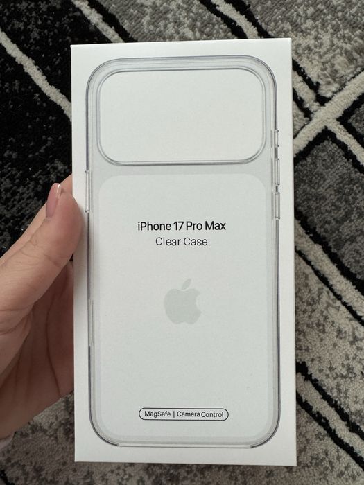 iPhone 17 Pro Max Clear Case