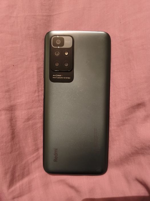 Redmi 10 4/64 гб памяти