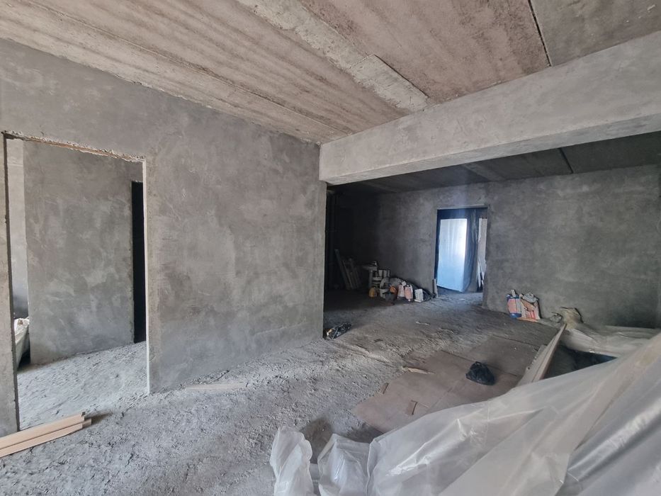 Kvartira sotiladi Sebzor novastroyka Rivera makro oldida 131.4 kvadrat