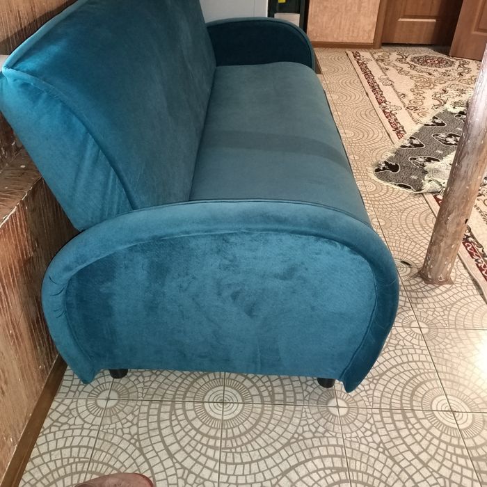 Диван и два кресло