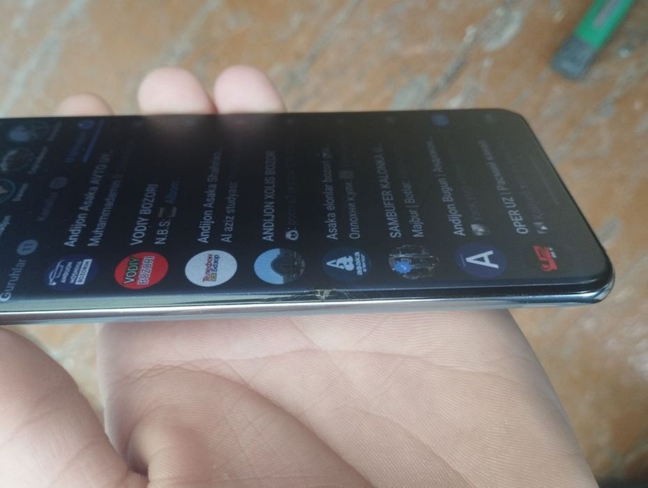 oz davrini legendasi bolgan bu telefonimz sotuvda
oyna sal singan orqa