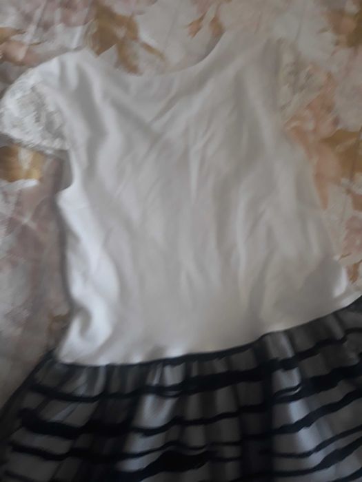 Детска рокля 140 см