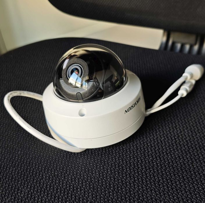 4MP IP куполна камера Hikvision DS-2CD2143G0-I