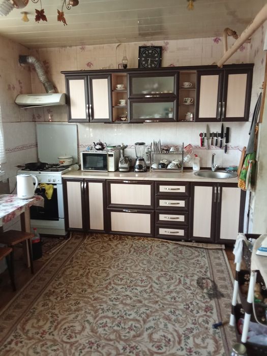 Продам 3х переделка на 4хкомнат  ком квартиру