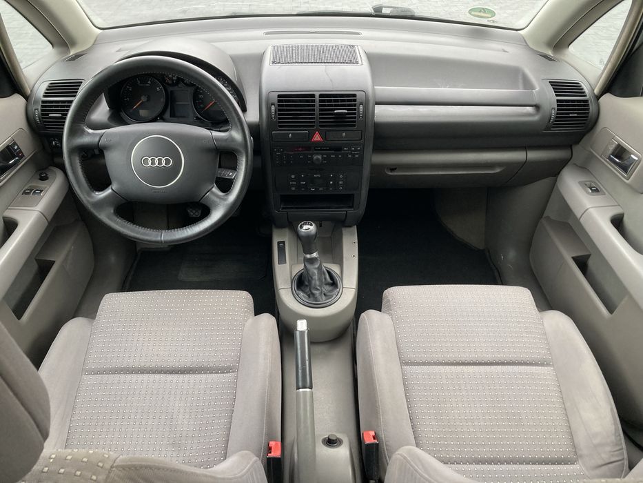 Audi A2 1.4 Benzina an 2001 Panoramic clima Euro 4