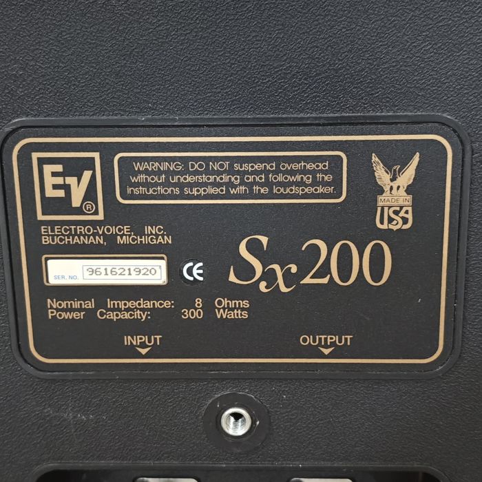 Electro-Voice SX200 12" – професионални тонколони ELECTRO-VOICE SX200 – ПРОФЕСИОНАЛНИ 12" ТОНКОЛОНИ