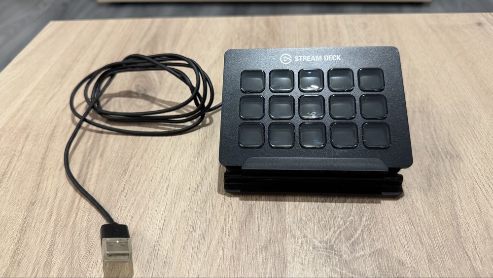 Elgato Stream Deck MK.2 15-Key | Отлично състояние | Оригинална кутия