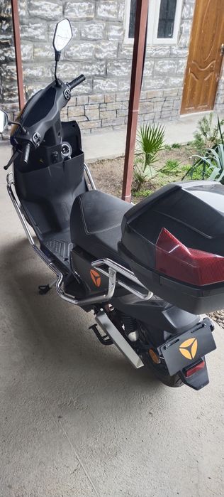 Электро скутер Yadea T5