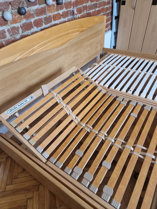 Pat matrimonial lemn masiv