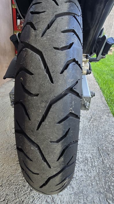 Vând cauciucuri moto Dunlop