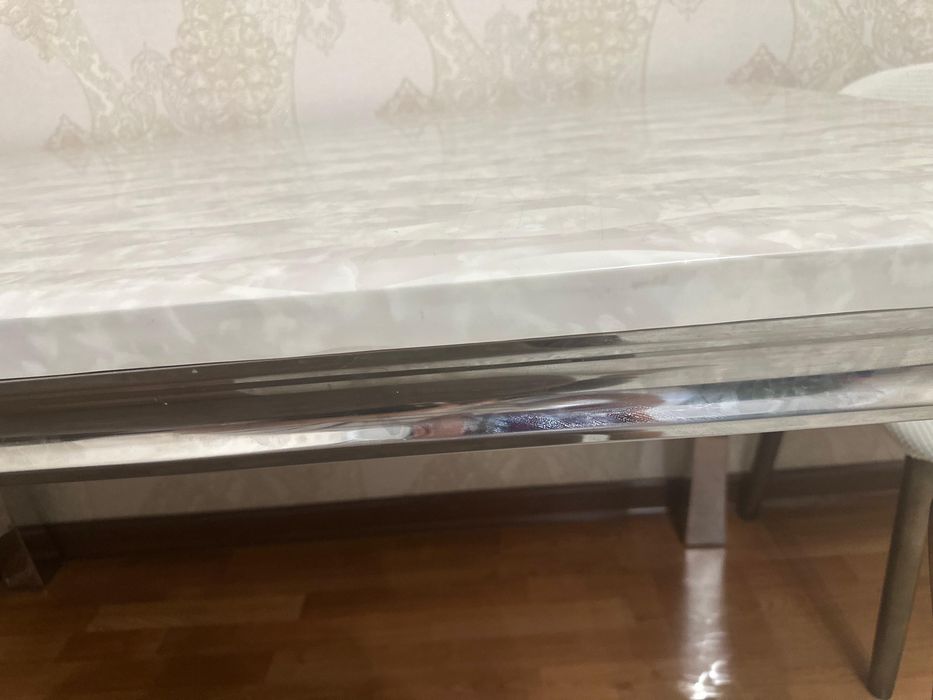 Стол, мрамор натуральный, очень тяжелая
