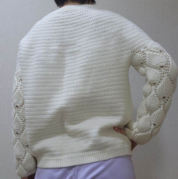 Продам кофту ручной вязки